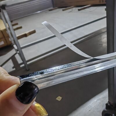 Met butyl gecoate aluminium thermische afstandhouder (0,18-0,33 mm) voor het verlijmen van glas aan deur-/kozijnframes